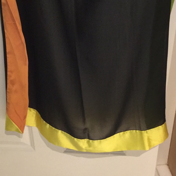 Gorgeous multi color beach wrap or scarf. - Picture 3 of 4